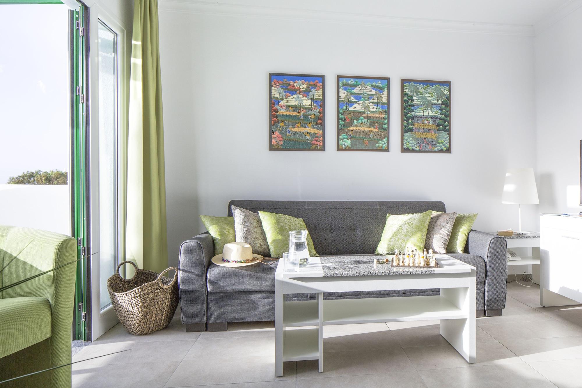 Apartamentos El Guarapo Costa Teguise Exteriör bild