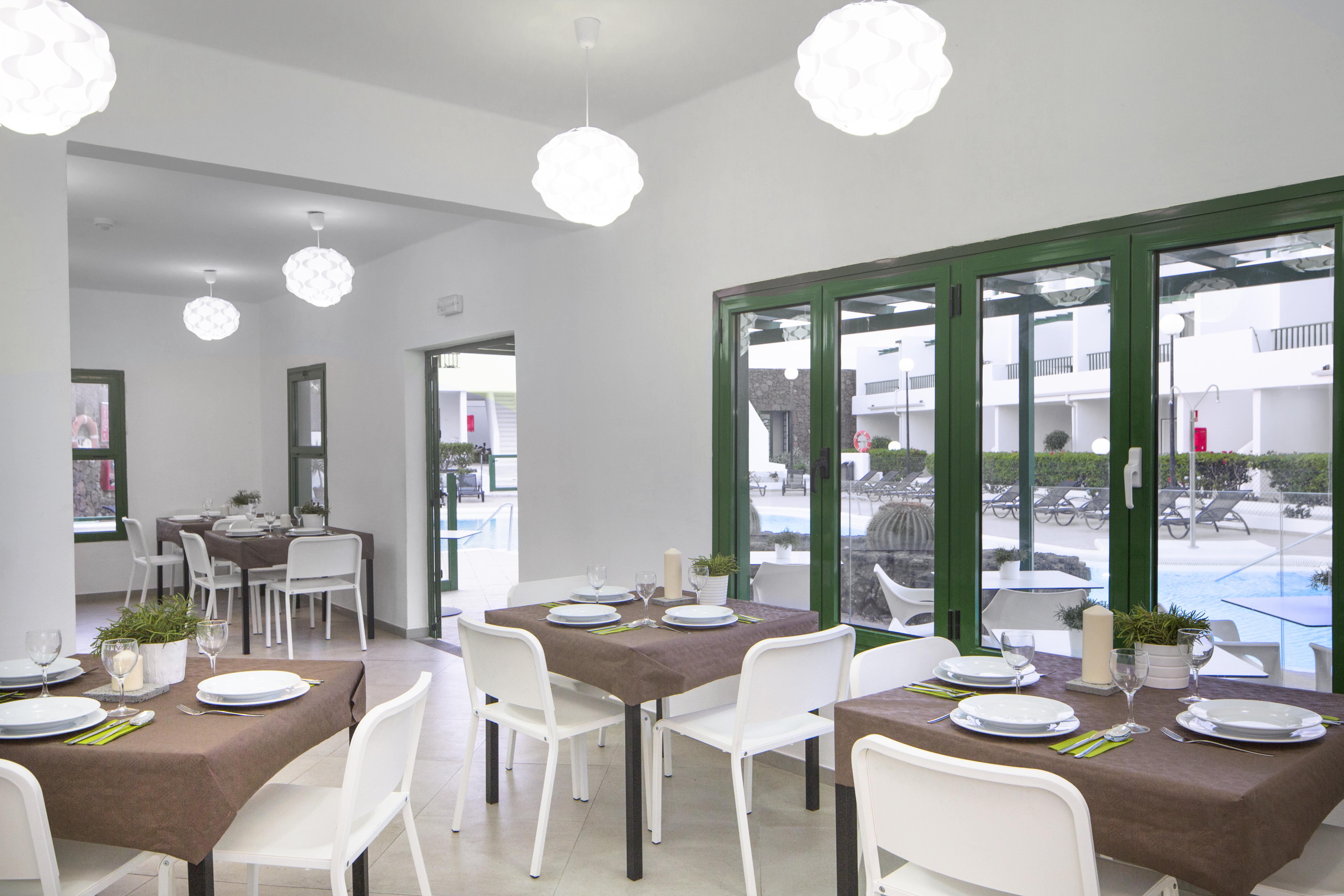 Apartamentos El Guarapo Costa Teguise Exteriör bild