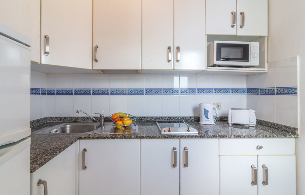 Apartamentos El Guarapo Costa Teguise Exteriör bild